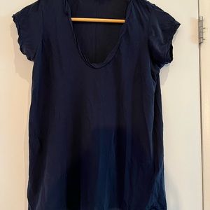 James Perse v-neck t-shirt